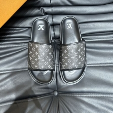 Louis Vuitton Slippers